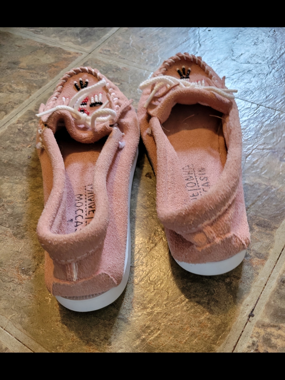 Minnetonka Pink Suede Beaded Moccasin Flats - Picture 2 of 4